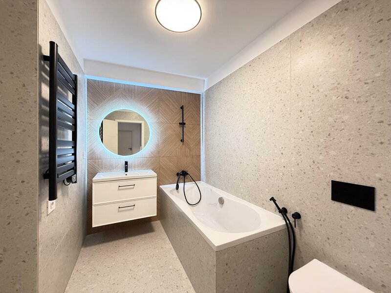 Rin Grand Hotel, 2 camere, 65 mp, renovat, designer, comision 0%.