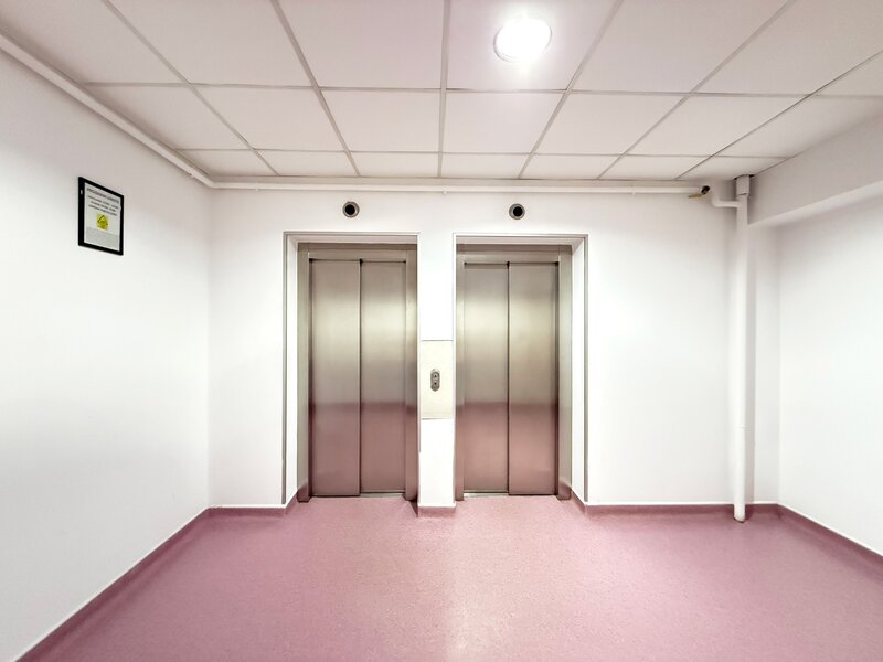 Rin Grand Hotel, 2 camere, 65 mp, renovat, designer, comision 0%.